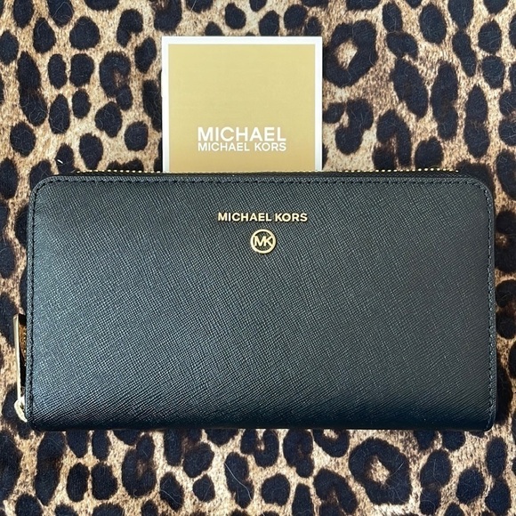 Brand New Michael Kors Genuine Leather Medium Zip Around Black Wallet Gold Tone - Picture 1 of 16